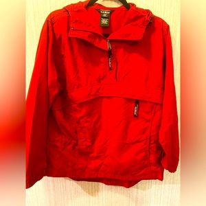 Size Small L.L. Bean Women’s Pullover/Wind Breaker/Rain Coat